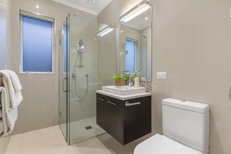 9 Tuatini Place Long Bay_10