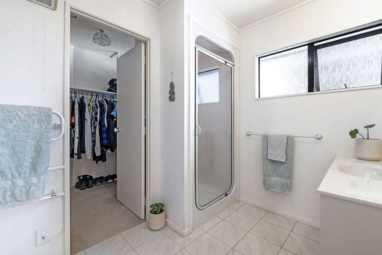 4 Shakespear Road Army Bay_17