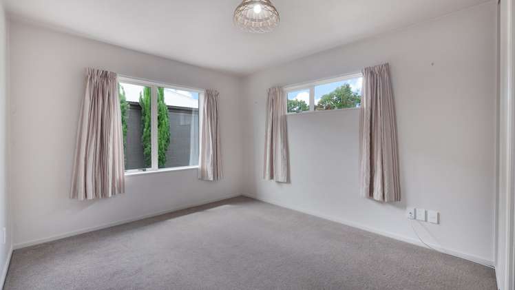 2/333 Ferry Road Waltham_5