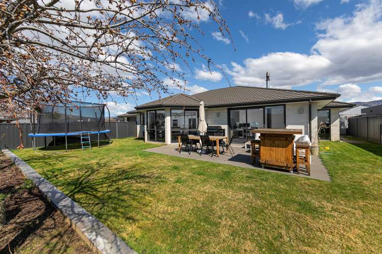 55 Wishart Crescent_1