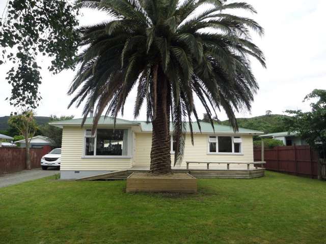 20 Daniell Street Featherston_2