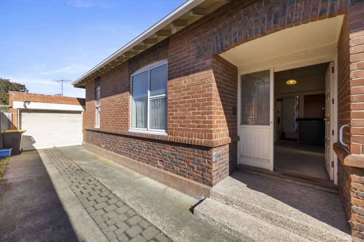 201 Macandrew Road South Dunedin_8