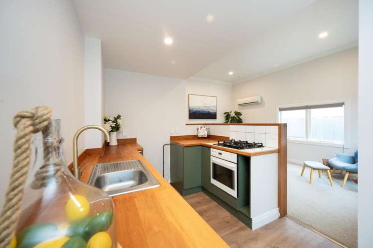 815 Outram Road Akina_1