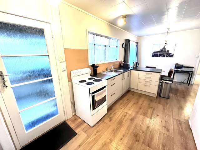 2/29 Sea Spray Drive Bucklands Beach_3
