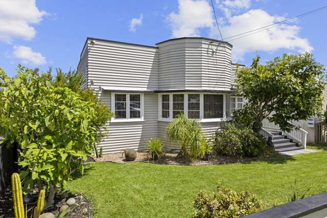 16 James Street Raglan_1