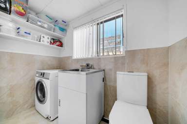 2/224 Russell Road_4