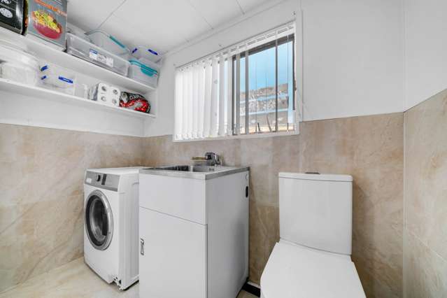 2/224 Russell Road Manurewa_4