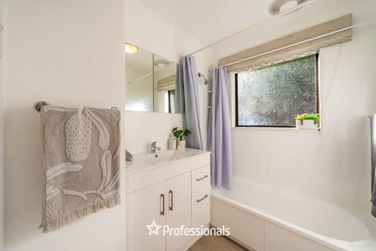 23a Invercargill Drive Kelson_14