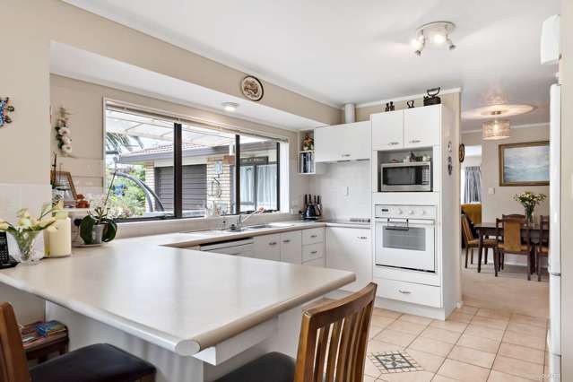 12 Gairloch Place Wattle Downs_2