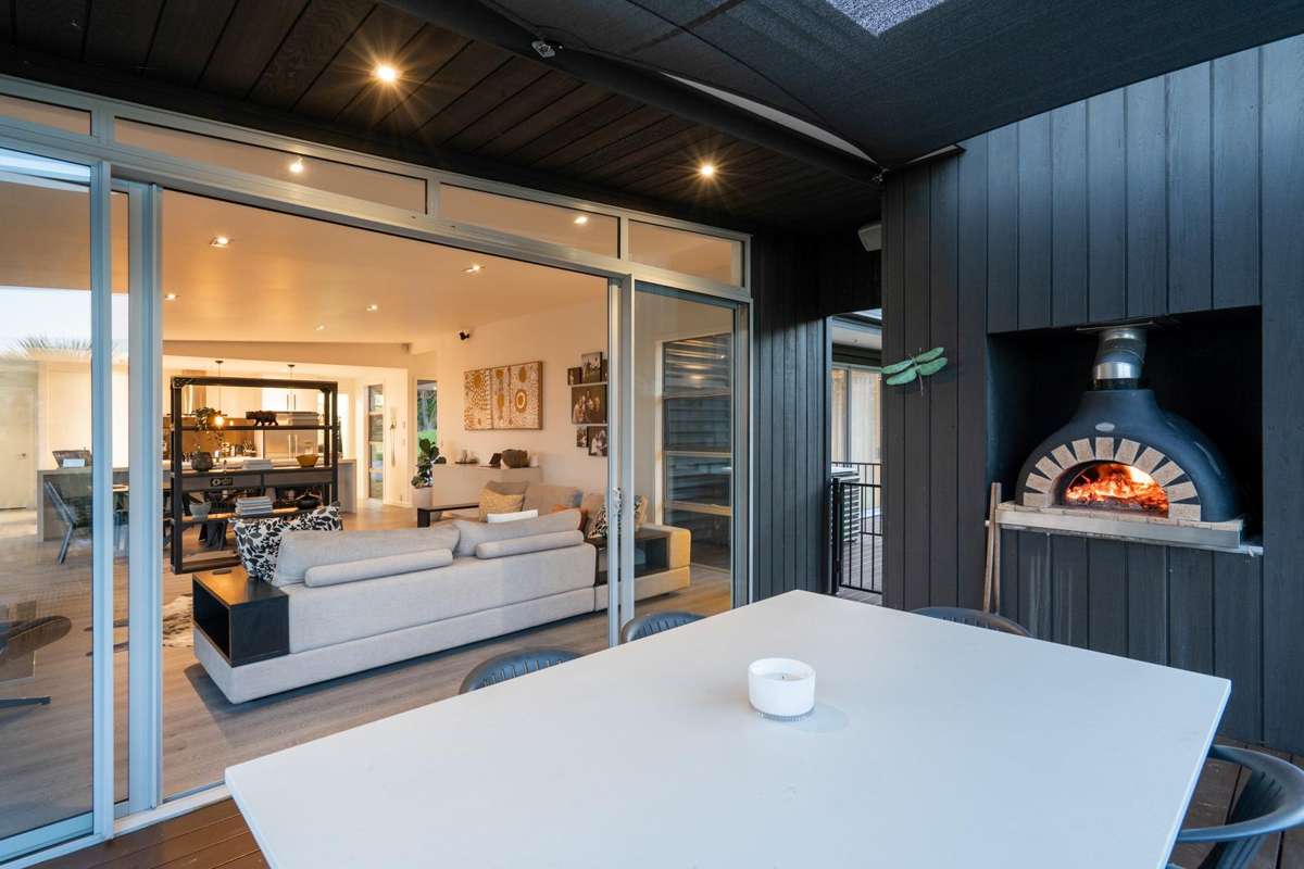 3/398 Luck At Last Road_3