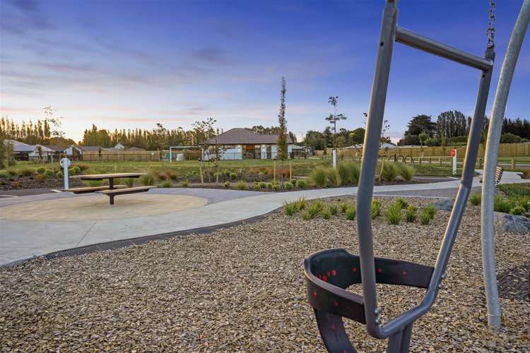 8 Millhaven Place Casebrook_16