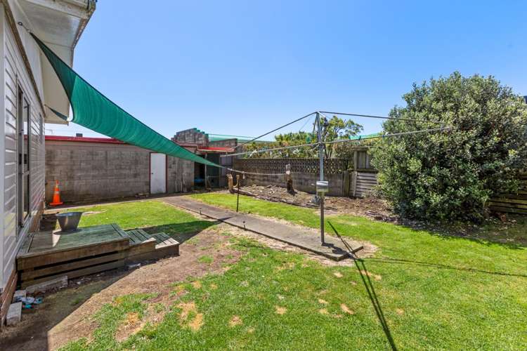 64a Broadway Waitara_23