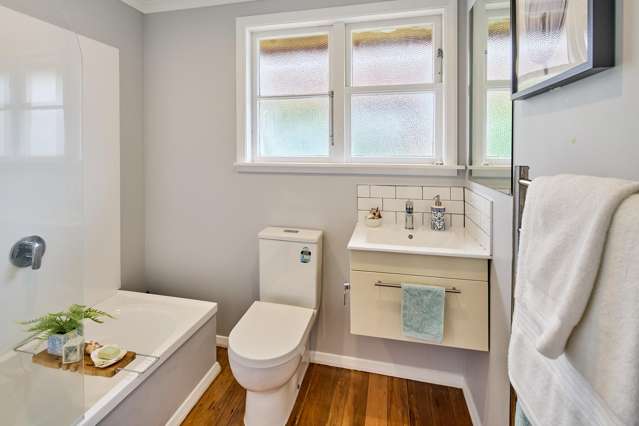 36 Chapman Crescent Naenae_3