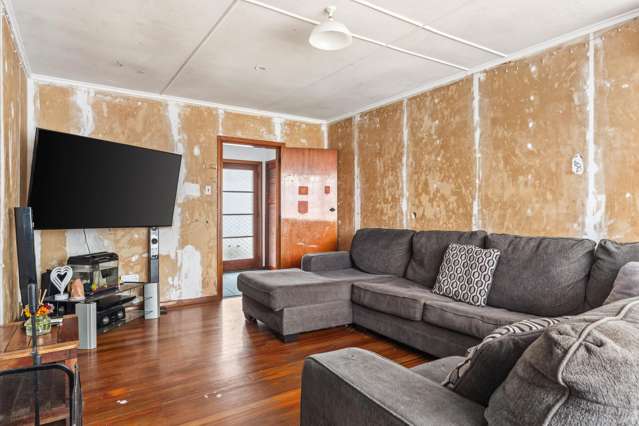 11 Churchill Crescent Te Hapara_3