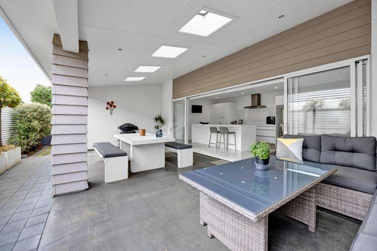 16 Egmont Street Patea_13