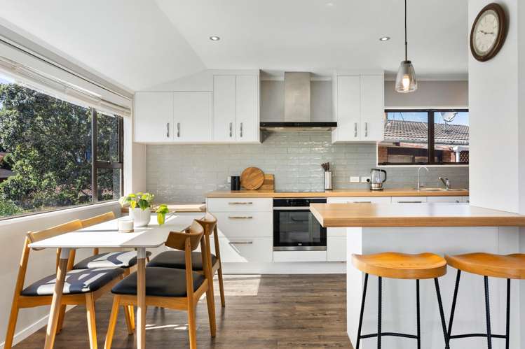 2/12 Petrel Place Massey_7