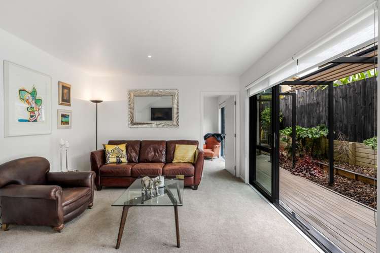 3a Ferntree Drive Wakari_27