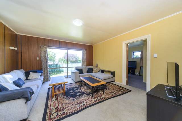 46 Grey Street Feilding_2