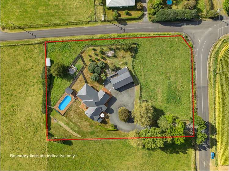 4 Old School Road Ngahinapouri_34