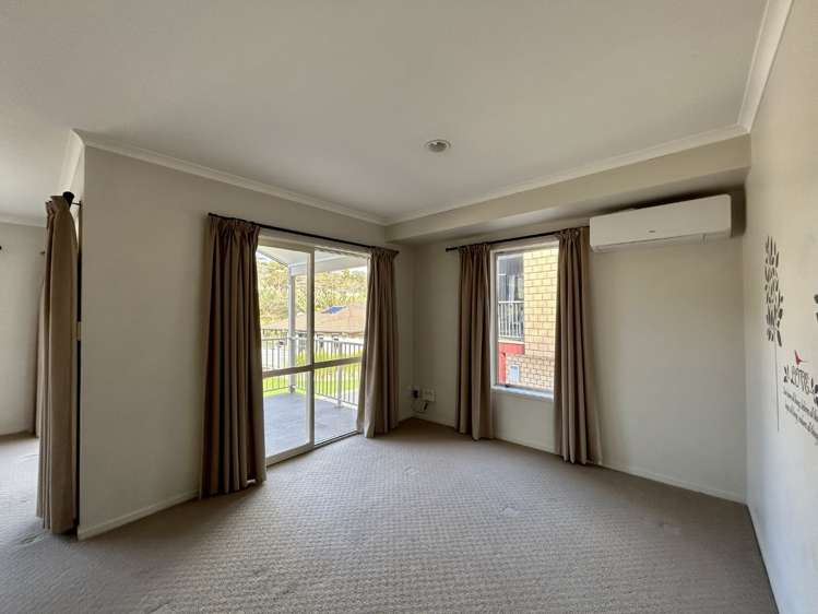 12/19 Glencarron Place 11217_4