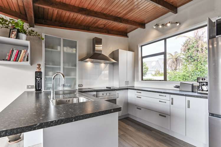 810 Williams Street Mahora_5