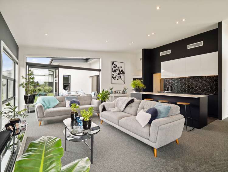 12 Carrick Place Mosgiel_1