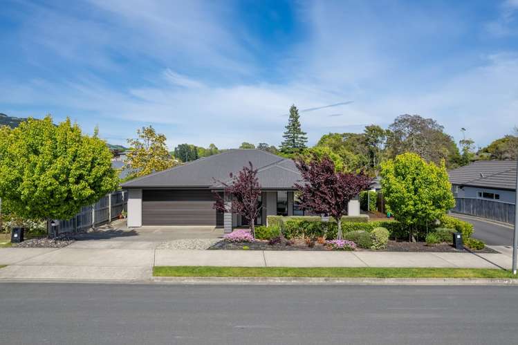 54 Fairose Drive Richmond_21