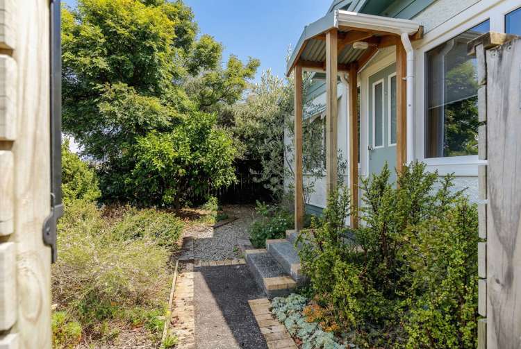 40 Shamrock Street Takaro_24