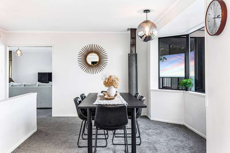 68 Cliff Road Torbay_18