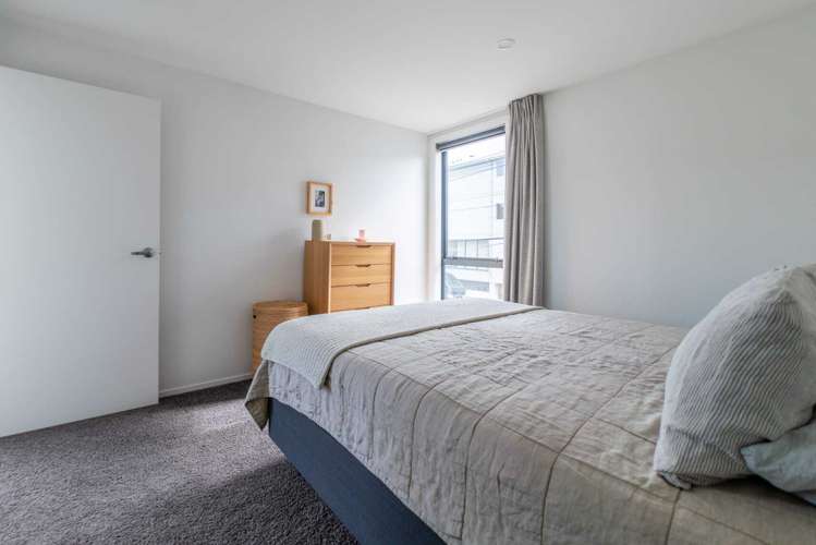 79c Herald Street Berhampore_9