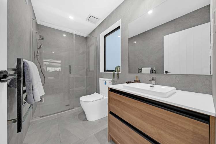40 Gospel Heights Flat Bush_27