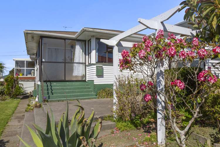 3 George Street Waitara_19