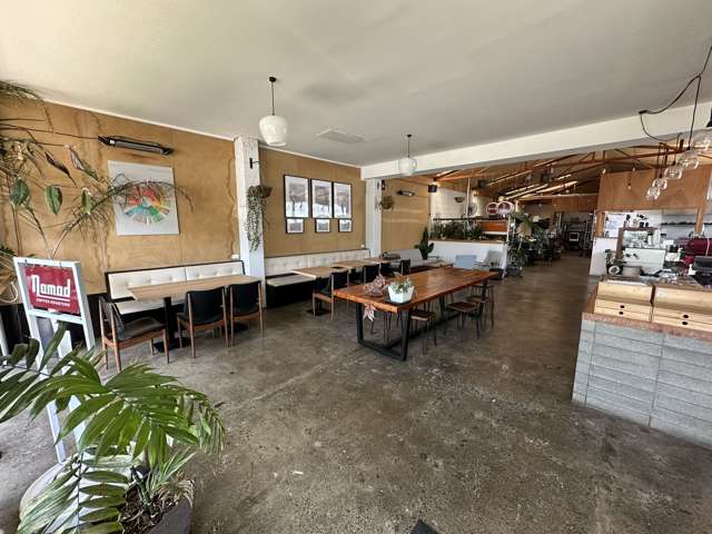 27 Barrys Point Road Takapuna_3