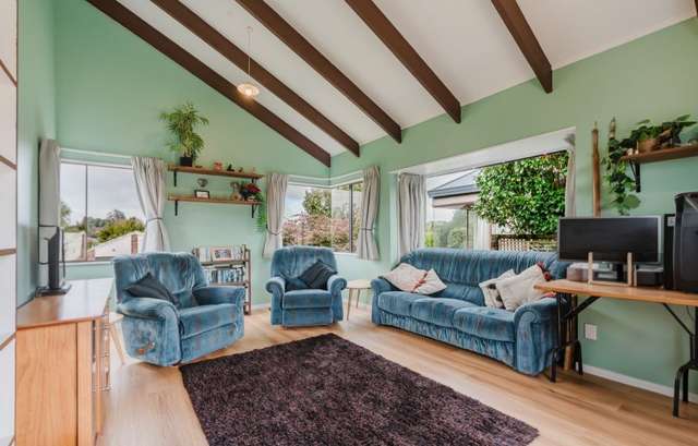 70 Sunnyhills Ave Glenview_2