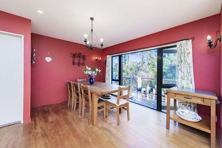 76 Moffat Drive Lincoln_10