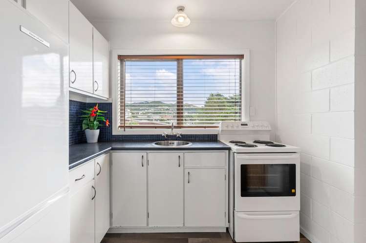 2/74 Dominion Park Street_2