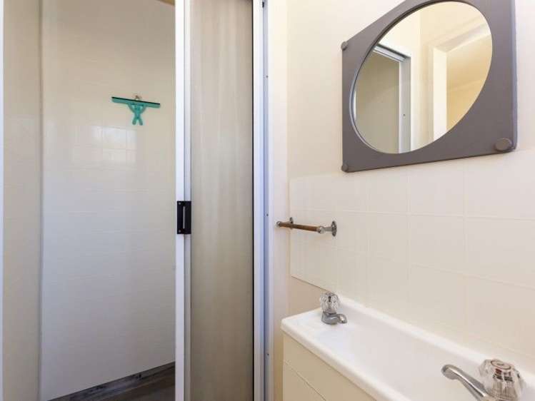 88 Wellington Road Paekakariki_10