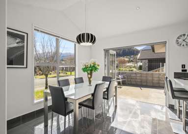 4 Rutherford Crescent_2