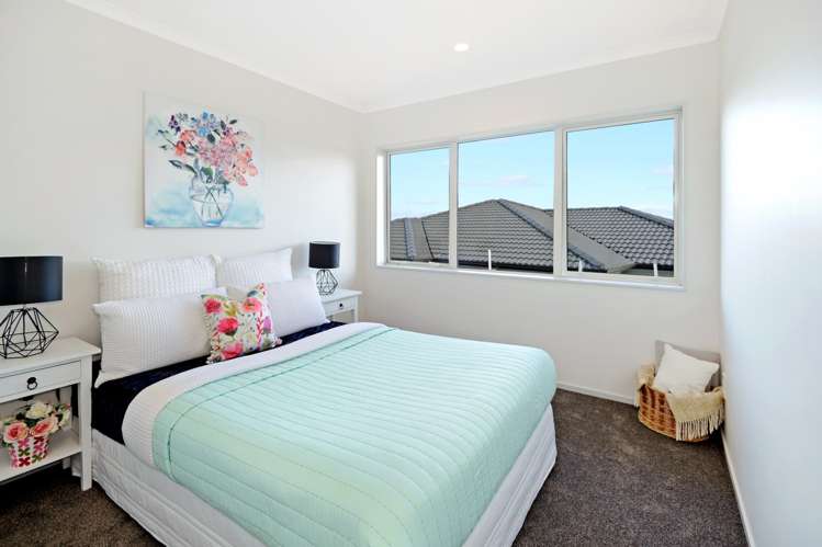 25 Ascension Crescent Orewa_11