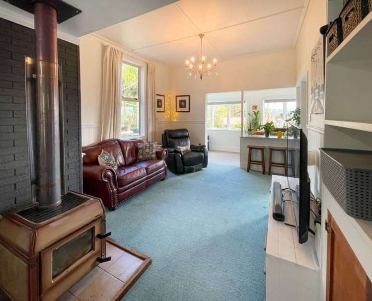 27 Lake View Street Waihola_11