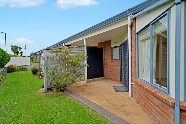 37/169 Sturges Road Henderson_2