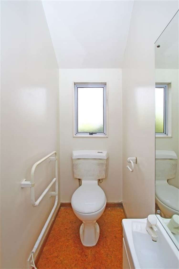 2/418 Beach Road Mairangi Bay_13