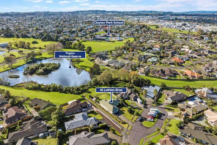 41 Lothian Brae Wattle Downs_20