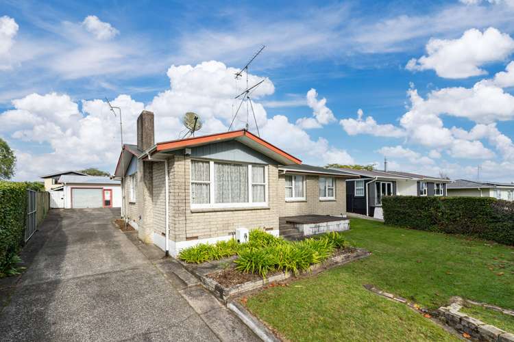 221 West Parkdale Street Tokoroa_23