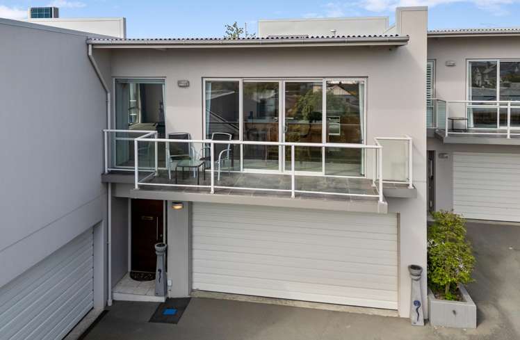 2/8 Bayview Place Timaru_17