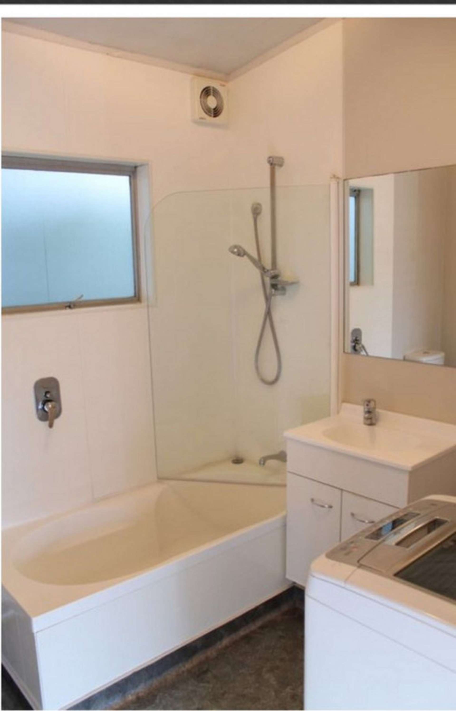 1/21 Thatcher Street Mission Bay Auckland City Houses for Rent