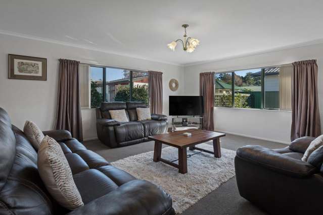 9 Donegal Place Katikati_3