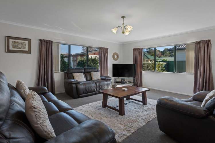 9 Donegal Place Katikati_3