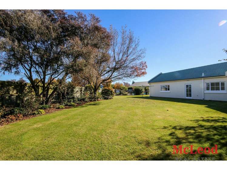 1 Farm Road Allenton_16