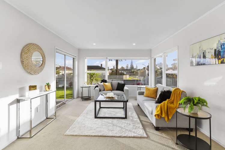 60 Convair Crescent Mangere_1